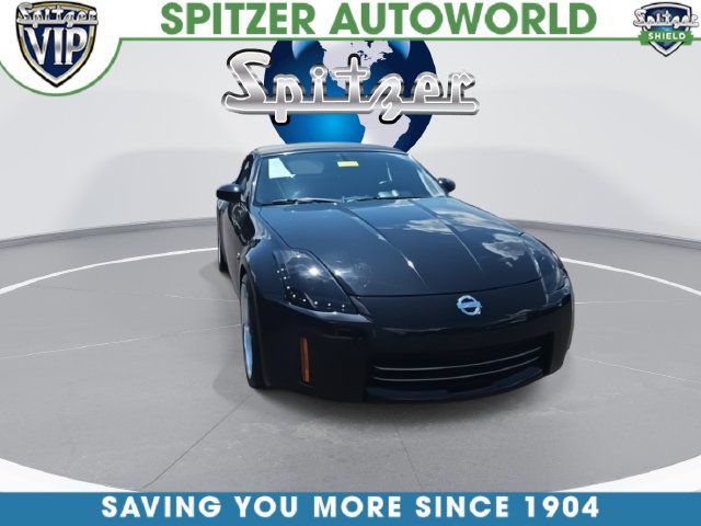 Used 2006 Nissan 350Z Grand Touring RWD image 4