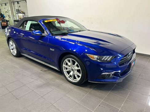 Used 2015 Ford Mustang GT Premium w/ Equipment Group 401A RWD image 2