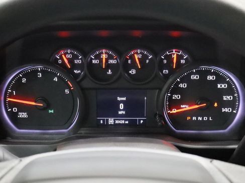 Used 2023 Chevrolet Silverado 2500 Custom w/ Custom Value Package image 8