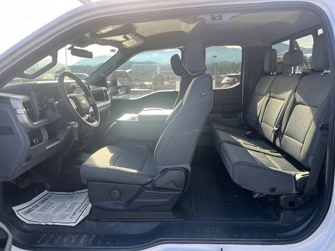 New 2026 Ford F350 XL w/ XL Chrome Package image 9