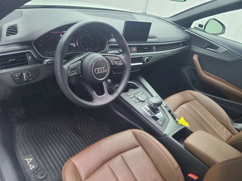 Used 2019 Audi A4 2.0T Premium w/ Convenience Package AWD/4WD image 24