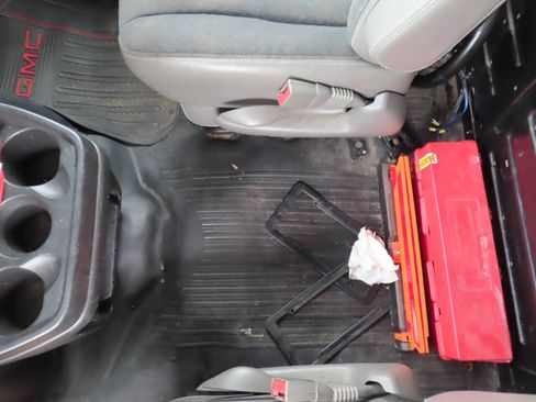 Used 2019 GMC Savana 2500 w/ Driver Convenience Package RWD image 48