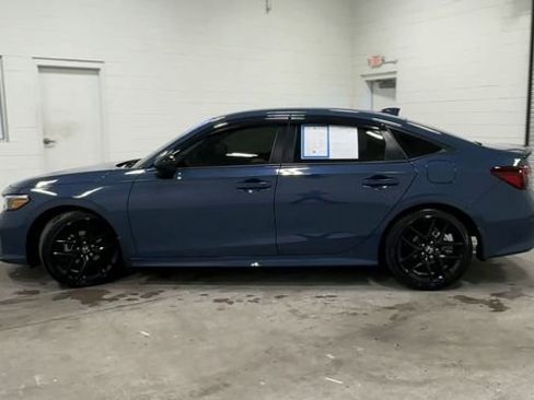 Certified 2025 Honda Civic Sport image 8