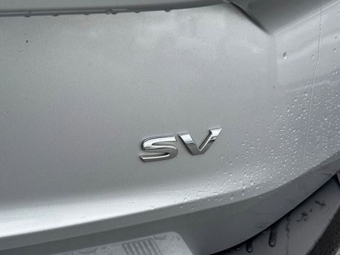 Used 2023 Nissan Rogue SV FWD image 5