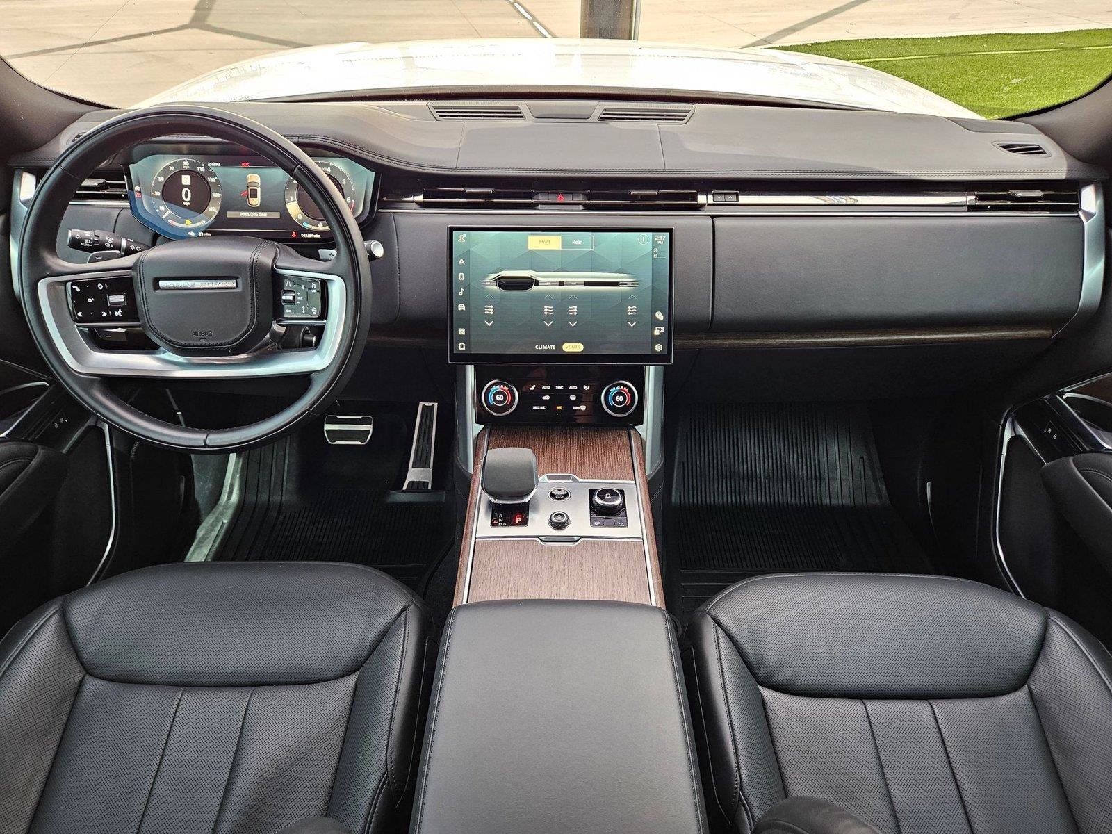 Used 2023 Land Rover Range Rover Long Wheelbase SE AWD/4WD image 8