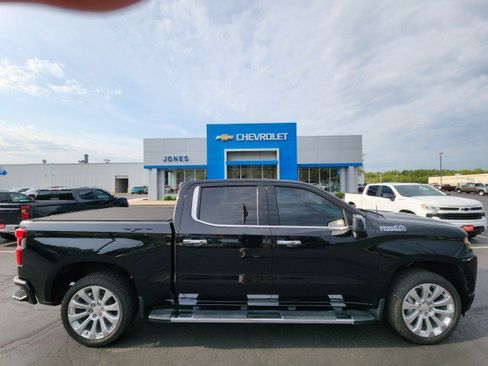 Used 2021 Chevrolet Silverado 1500 High Country image 6