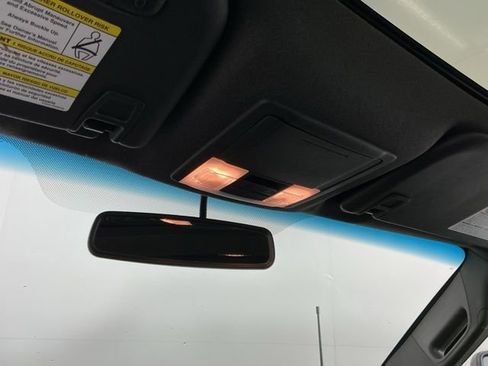 Used 2011 Ford F350 Lariat w/ Chrome Pkg image 20