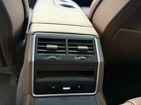 Used 2020 Porsche Panamera 4 AWD/4WD image 23