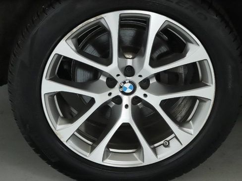 Certified 2024 BMW X5 xDrive40i w/ Parking Assistance Package AWD/4WD image 13