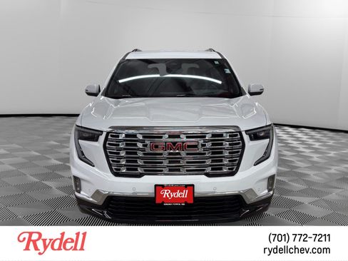 Used 2026 GMC Acadia Denali w/ Super Cruise Package AWD/4WD image 8