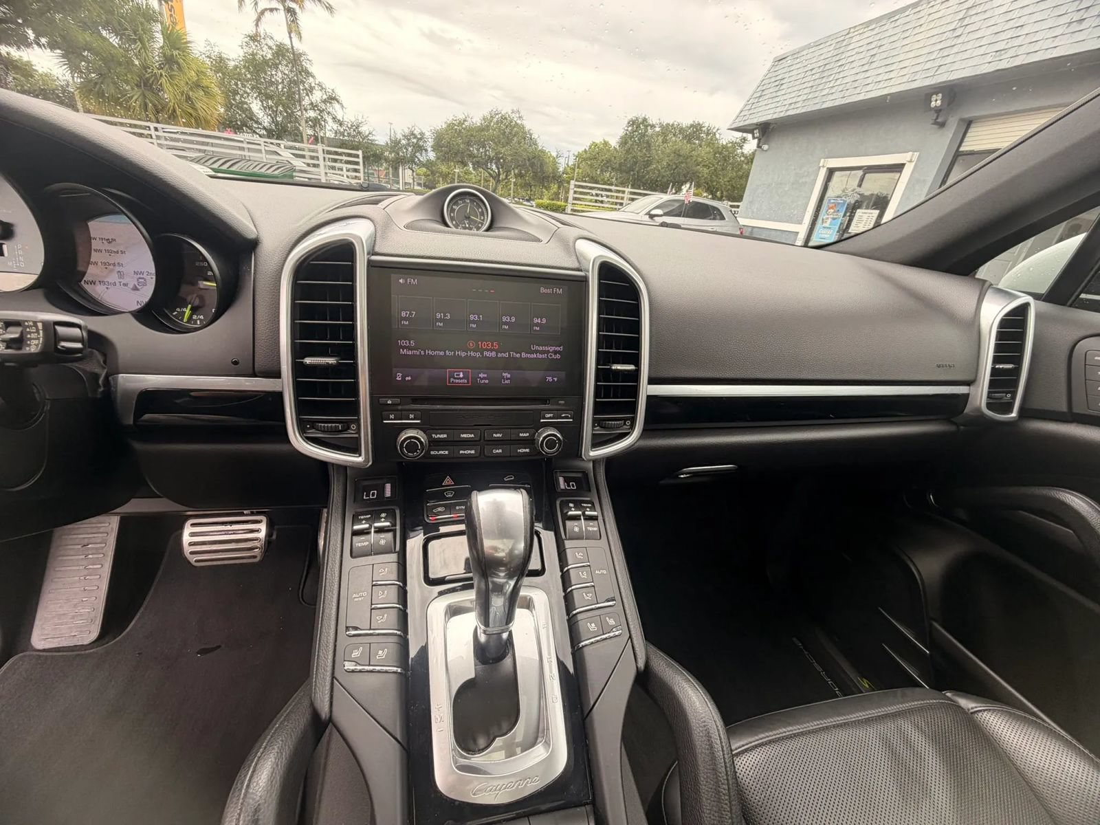 Used 2017 Porsche Cayenne S Platinum w/ Premium Package Plus (Pjy) AWD/4WD image 14