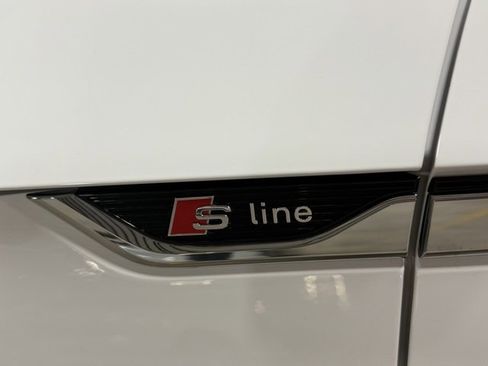 Used 2025 Audi A5 2.0T Premium Plus image 9