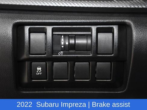 Used 2022 Subaru Impreza 2.0i Sport image 9