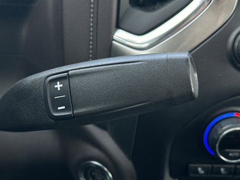 Used 2021 Chevrolet Silverado 2500 LTZ w/ LTZ Convenience Package image 21