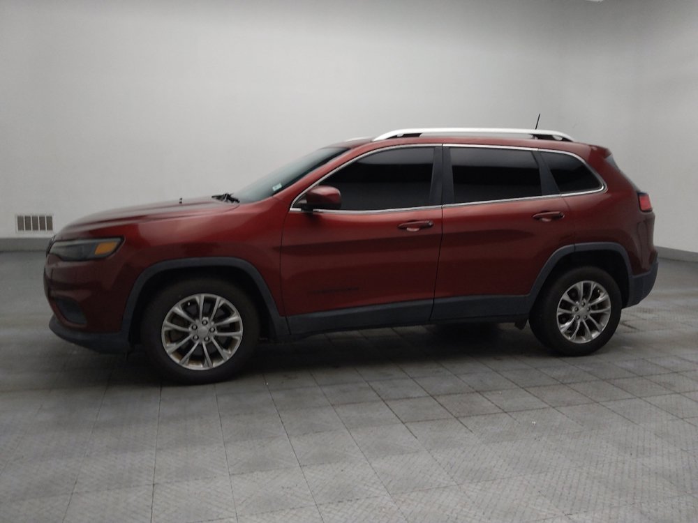 Used 2019 Jeep Cherokee Latitude Plus FWD image 2