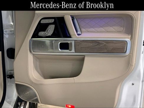 Certified 2022 Mercedes-Benz G 63 AMG 4MATIC image 22