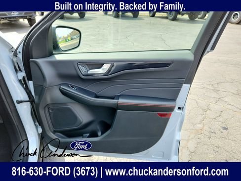 New 2026 Ford Escape ST-Line w/ Tech Pack #1 AWD/4WD image 28