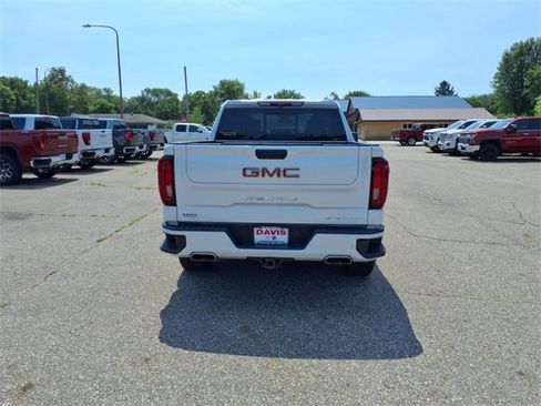 Used 2022 GMC Sierra 1500 Denali image 4