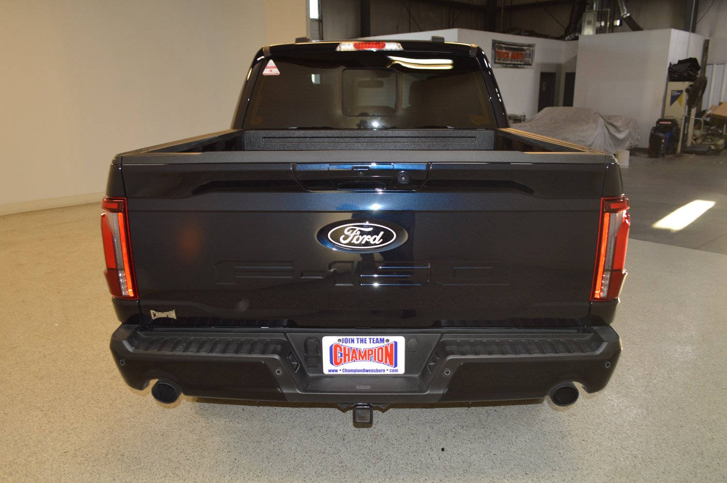 Used 2026 Ford F150 Lariat w/ Equipment Group 501A Mid AWD/4WD image 4