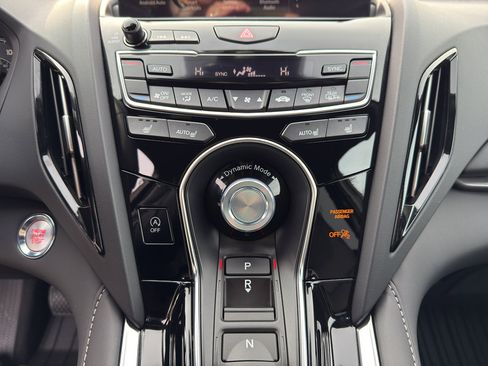 Certified 2025 Acura RDX SH-AWD image 19