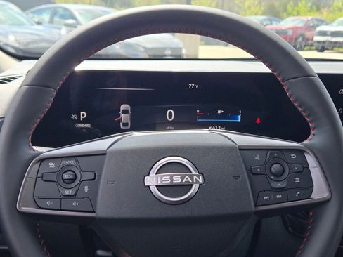 New 2026 Nissan Sentra SR w/ Floor Mat Package FWD image 29