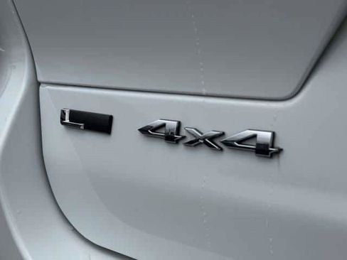 Used 2021 Jeep Grand Cherokee L Overland w/ Luxury Tech Group IV image 8