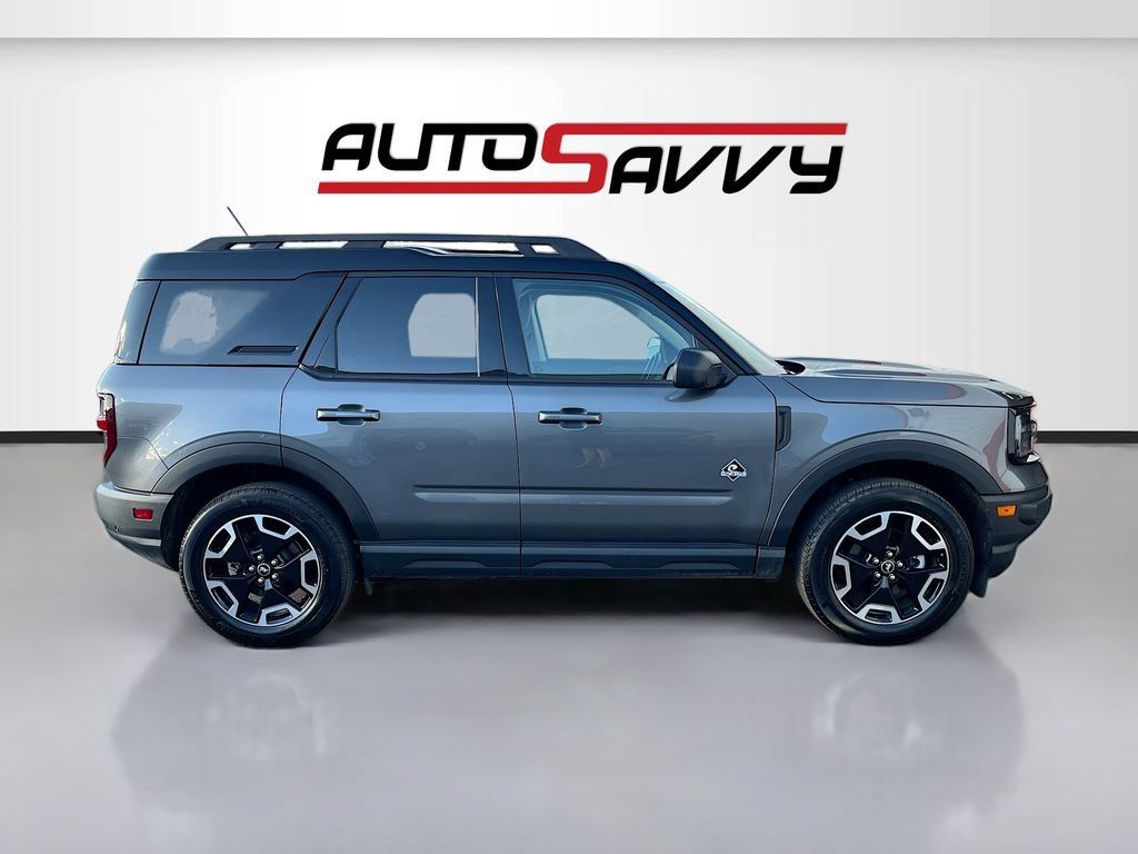 Used 2024 Ford Bronco Sport Outer Banks w/ Tech Package AWD/4WD image 8