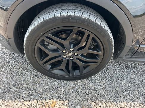 Used 2019 Land Rover Range Rover Evoque HSE Dynamic image 46