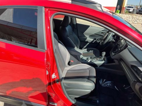 Used 2024 Subaru Crosstrek 2.5i Limited AWD/4WD image 27