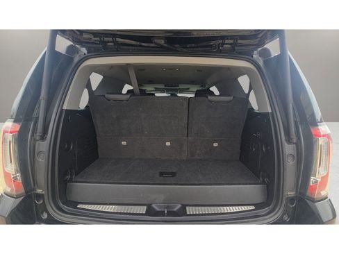 Used 2019 GMC Yukon Denali w/ Denali Ultimate Package image 16