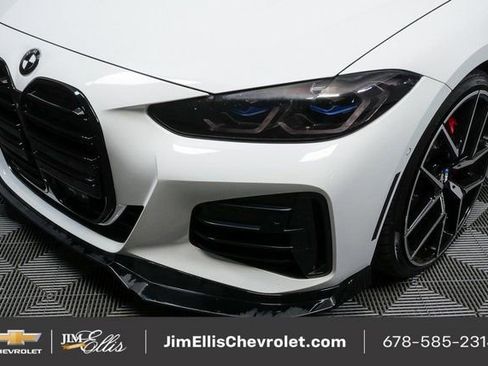 Used 2021 BMW M440i Convertible image 32