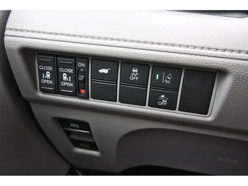 Used 2019 Honda Odyssey EX-L image 24