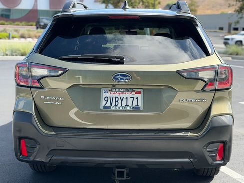 Used 2020 Subaru Outback Premium AWD/4WD image 3