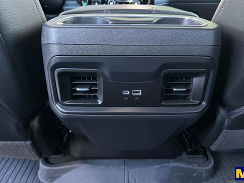 Used 2025 Chevrolet Silverado 1500 LT image 15