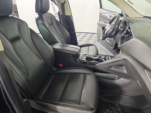 Used 2021 Buick Envision Essence w/ Technology Package I image 39