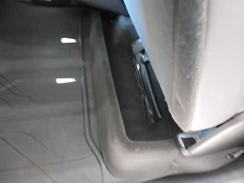 Used 2022 Chevrolet Silverado 1500 High Country w/ Technology Package image 26