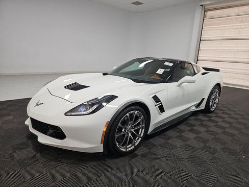 Used 2018 Chevrolet Corvette Grand Sport image 1
