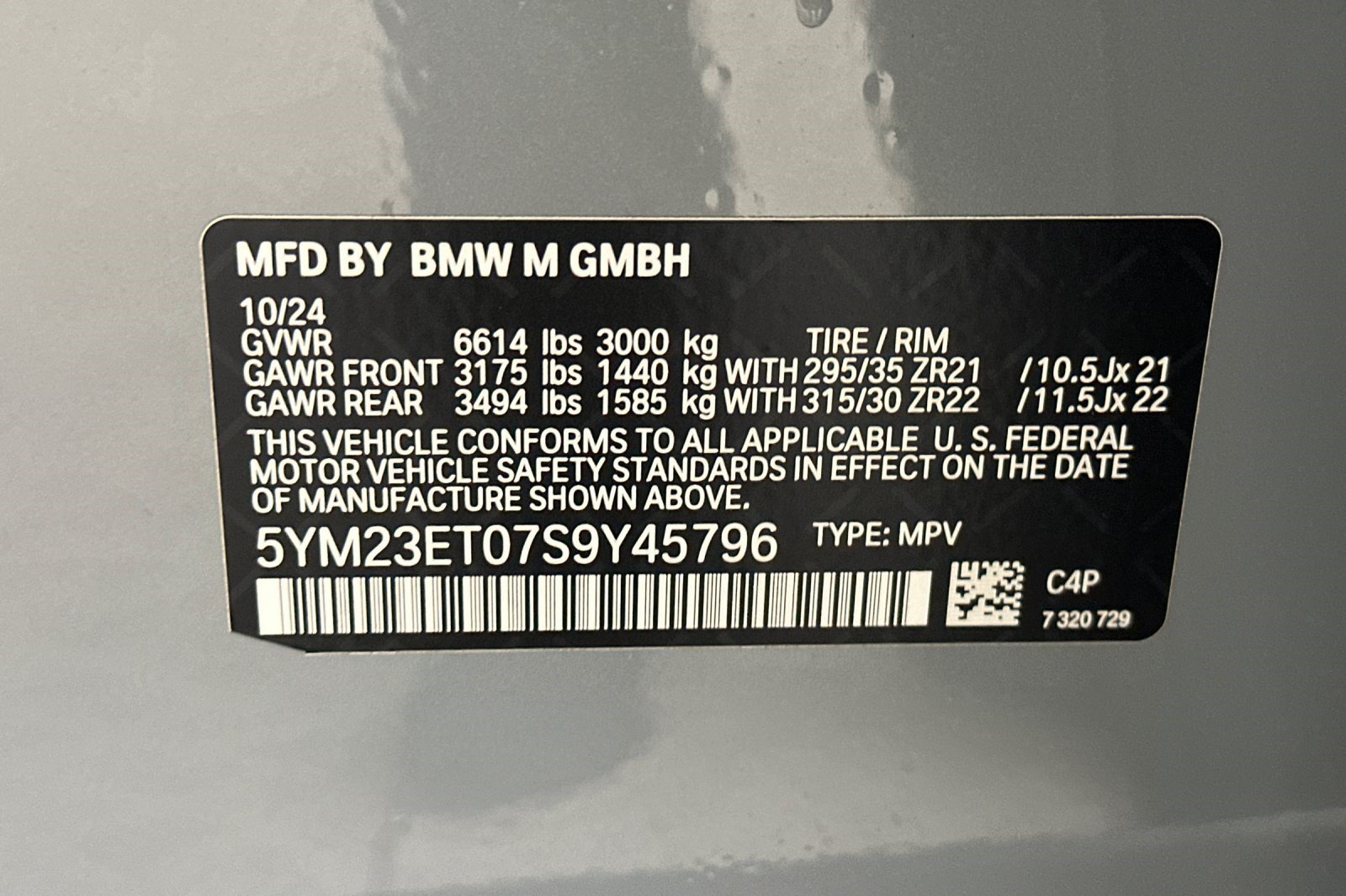 Used 2025 BMW X6 M Competition w/ Executive Package AWD/4WD image 29