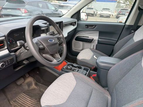 Used 2023 Ford Maverick XLT image 8