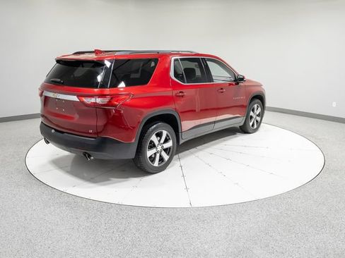 Used 2019 Chevrolet Traverse LT w/ LT Premium Package FWD image 34