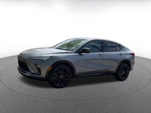 Used 2025 Buick Envista Sport Touring image 8