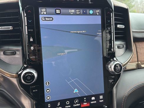 Used 2023 RAM 2500 Limited image 29