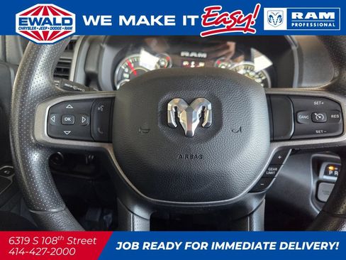 New 2024 RAM 2500 Tradesman w/ Chrome Appearance Group AWD/4WD image 6