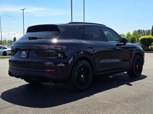 Used 2019 Porsche Cayenne AWD/4WD image 49