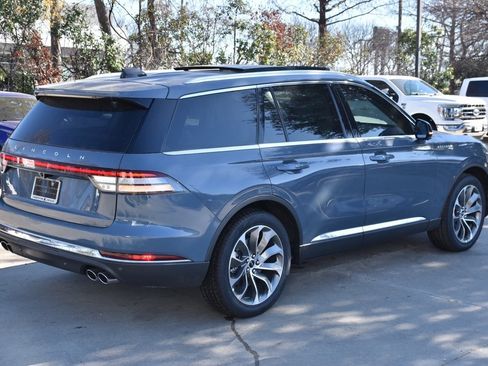 New 2026 Lincoln Aviator Reserve image 6