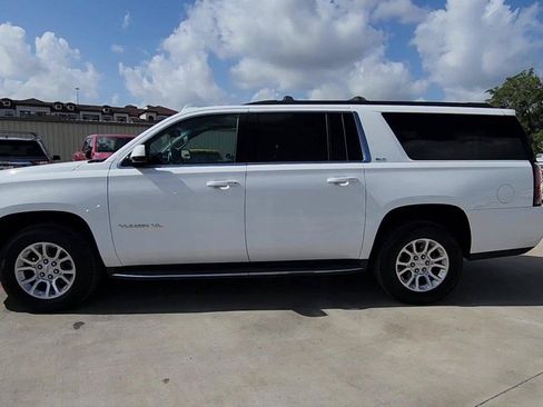 Used 2019 GMC Yukon XL SLT w/ Open Road Package AWD/4WD image 5