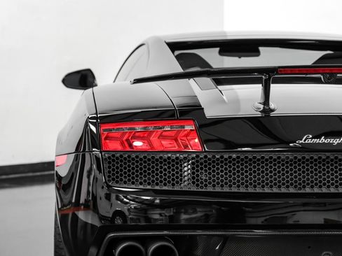 Used 2011 Lamborghini Gallardo Superleggera AWD/4WD image 42