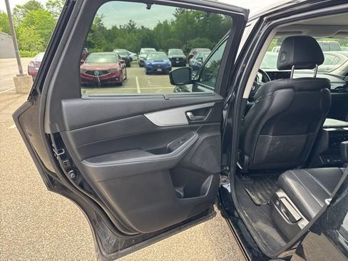 Used 2024 Acura MDX SH-AWD w/ Technology Package image 11