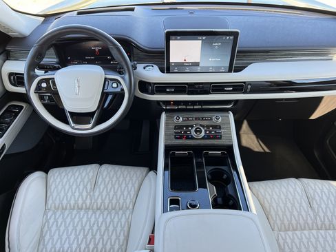 Used 2020 Lincoln Aviator Black Label w/ Dynamic Handling Package image 15