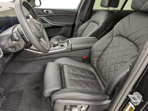 New 2026 BMW X5 xDrive40i w/ M Sport Package AWD/4WD image 5